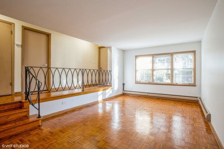 Property Photo:  1022 Arnold Court B  IL 60016 