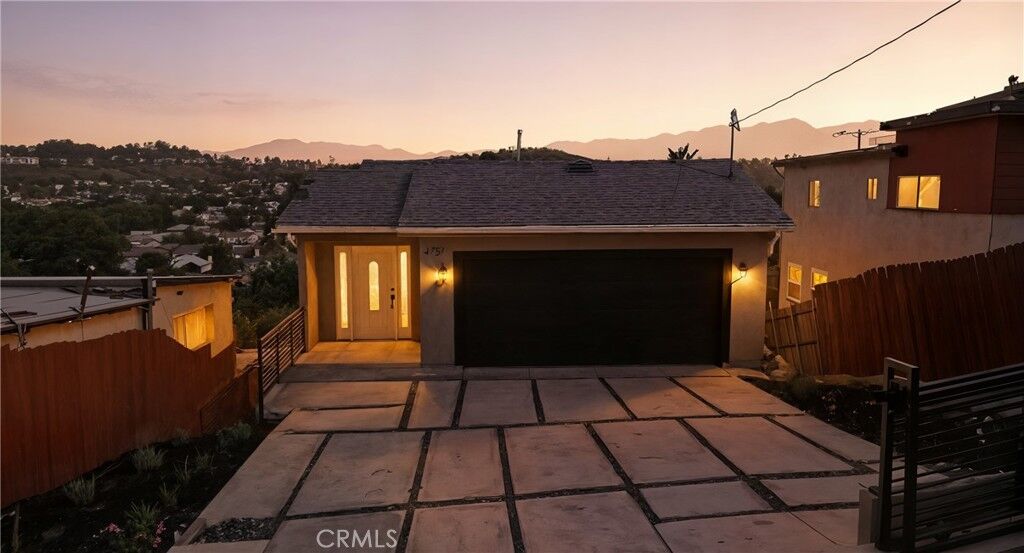 Property Photo:  4951 Lynnfield Street  CA 90032 