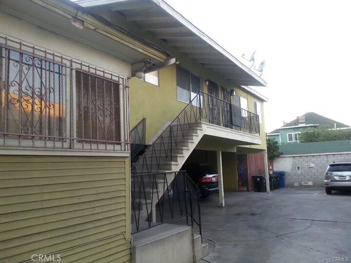 Property Photo:  1425 S Bonnie Brae Street  CA 90006