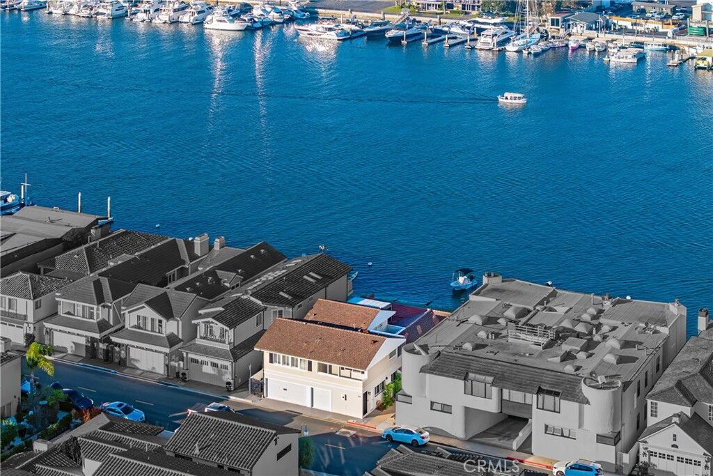 Property Photo:  318 Via Lido Nord  CA 92663 