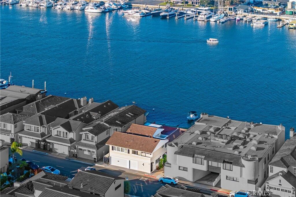 Property Photo: 318 Via Lido Nord CA 92663