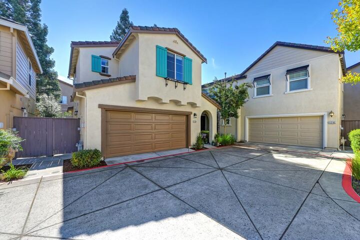 Property Photo:  1224 Impressionist Loop  CA 95747