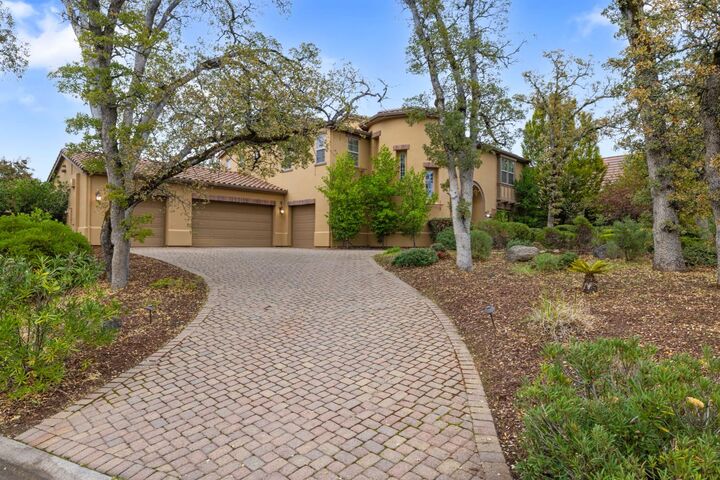 Property Photo:  3350 Greenview Drive  CA 95762