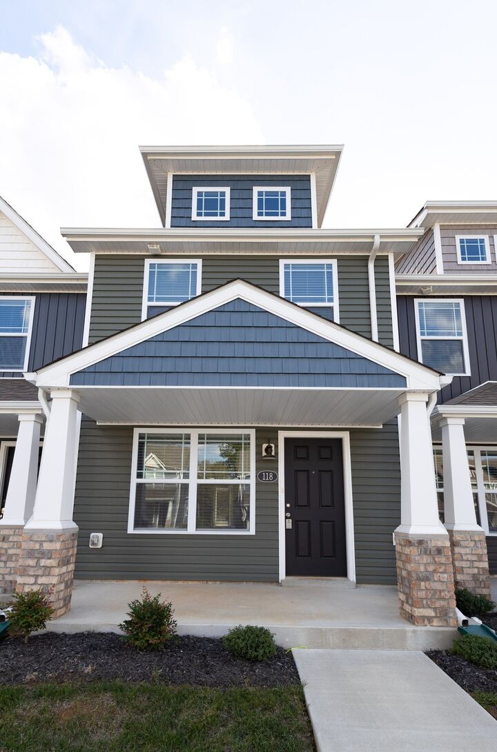 Property Photo: 118 Davis Ridge Lane TN 37040