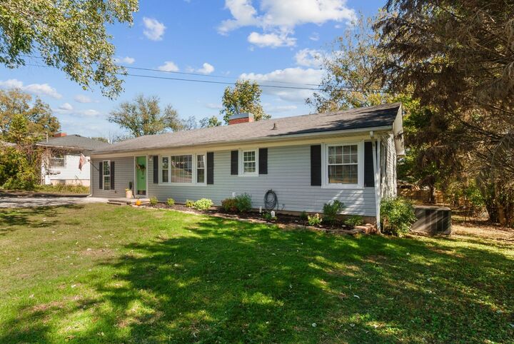 Property Photo:  415 S Ingram St  TN 38478