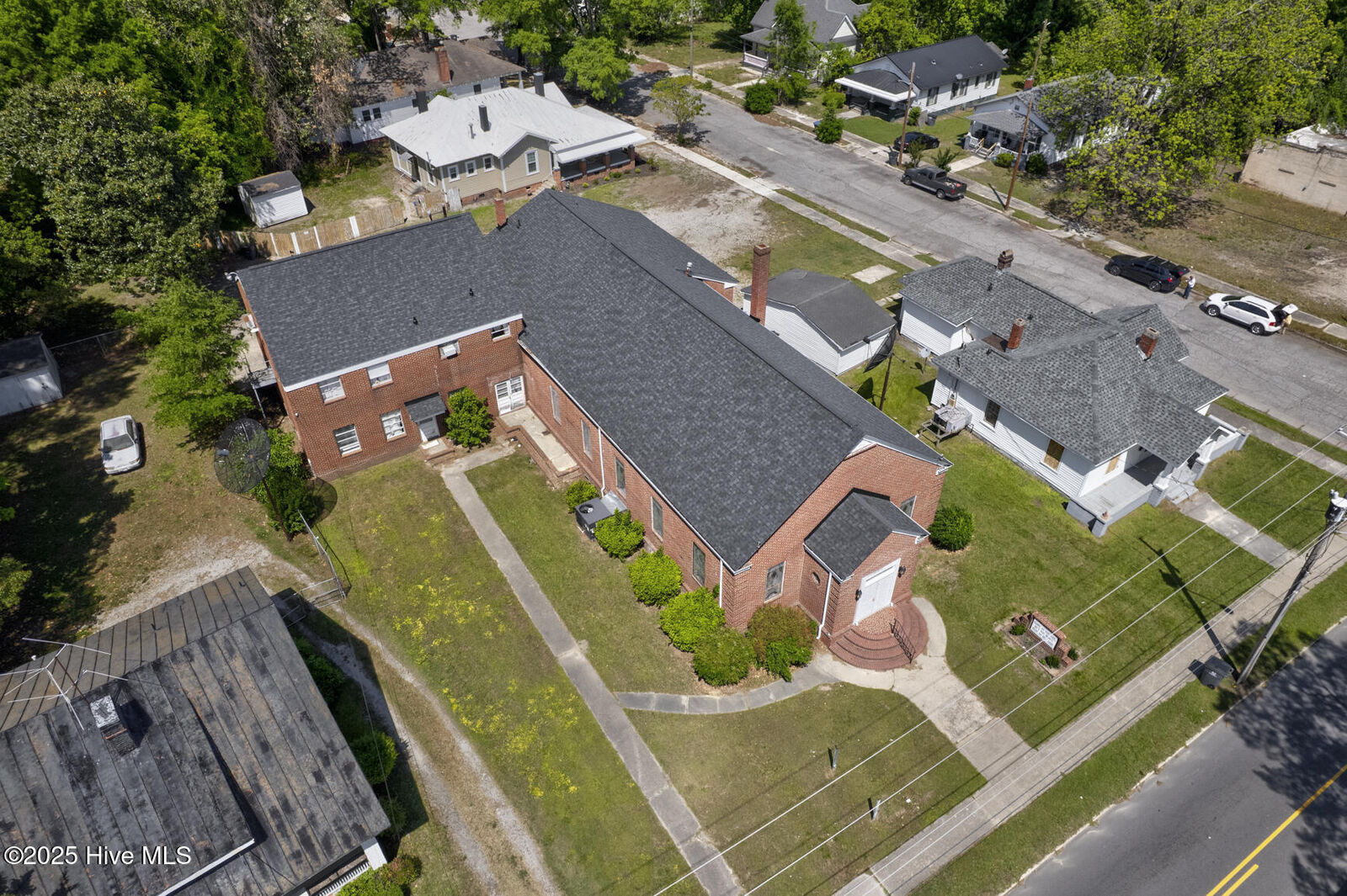Property Photo:  408 Cokey Road  NC 27801