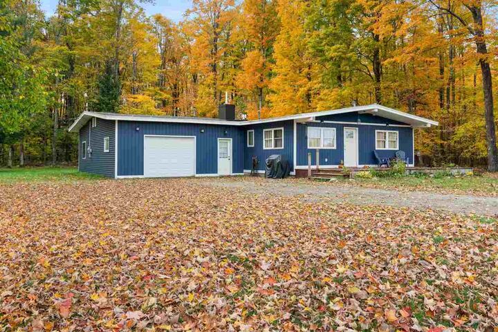 281 N Blanchard  Petoskey MI 49770 photo