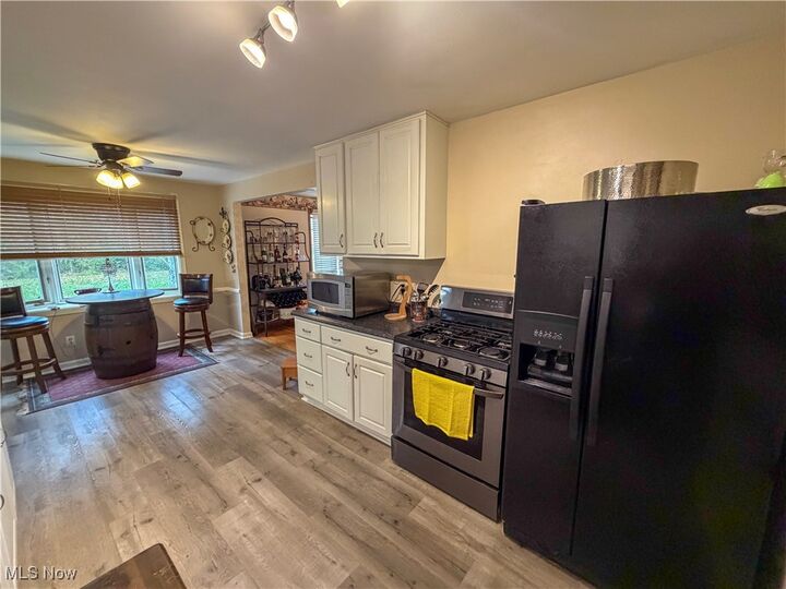 Property Photo:  7974 Thompson Sharpsville Road  OH 44438