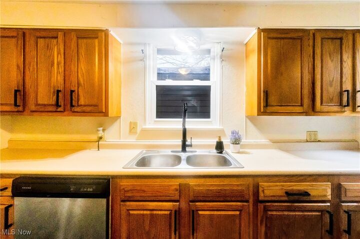 Property Photo:  1651 Price Road  OH 44509