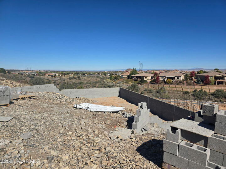Property Photo:  506 Bridgeway Circle  AZ 86301