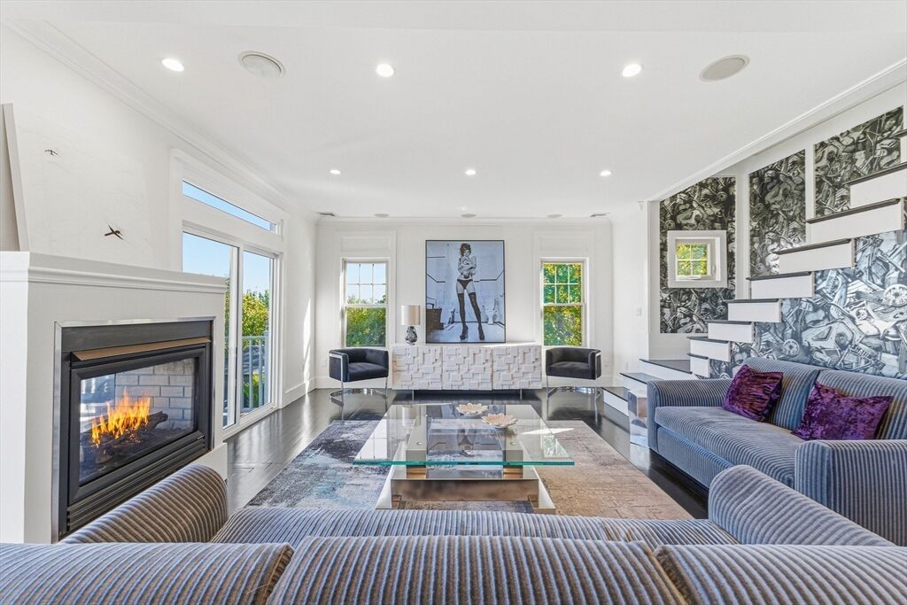 Property Photo:  108 Cushing Ave 2  MA 02125