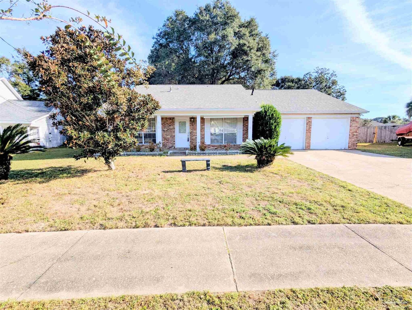 Property Photo: 512 Quail Nest Ln FL 32514