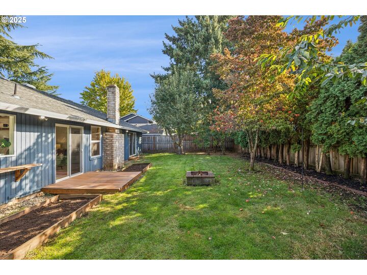 Property Photo: 2188 SE Willow Ct OR 97123