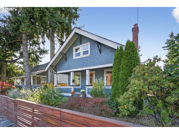 Property Photo: 6435 SE 80th Pl OR 97206