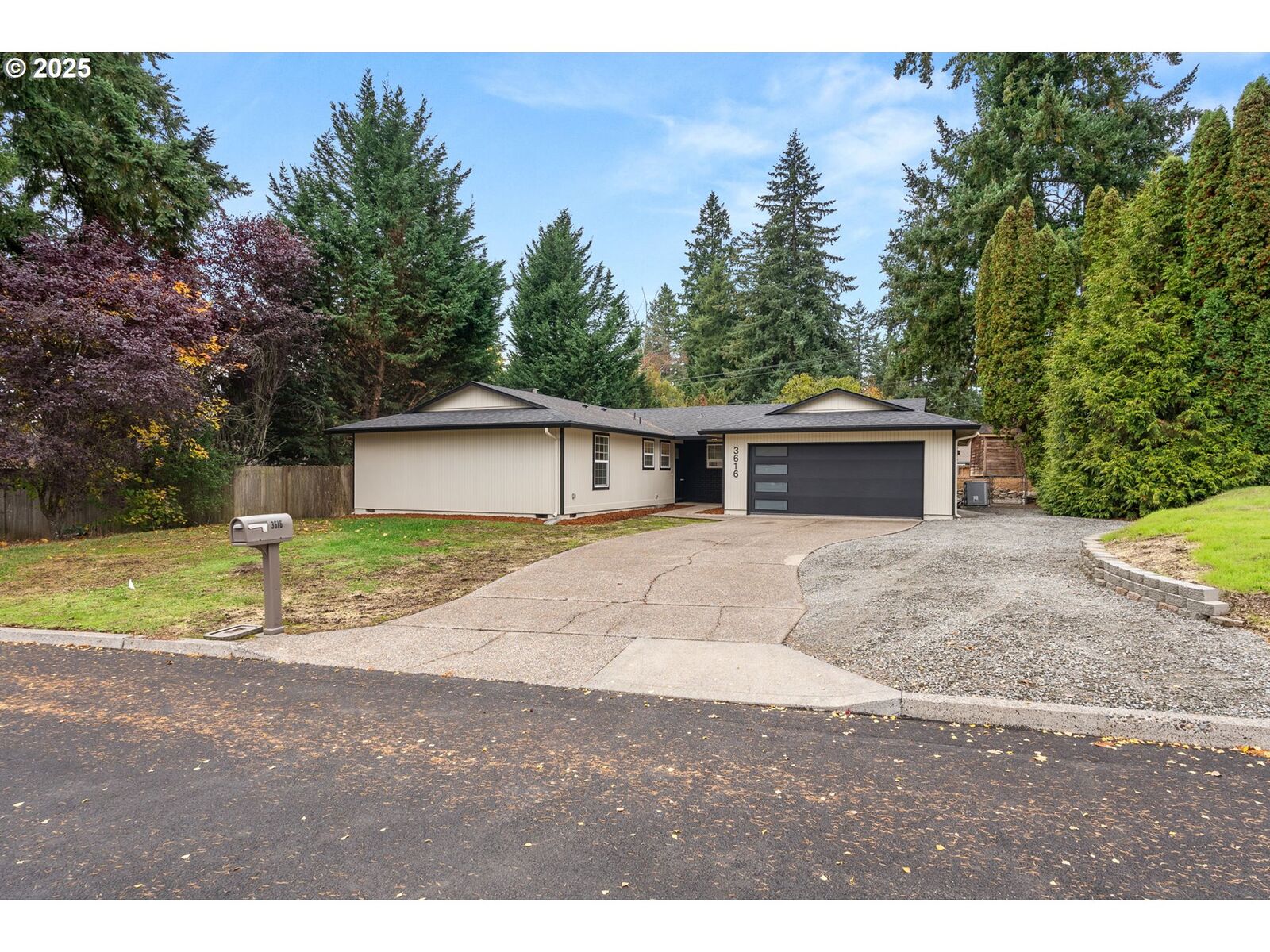 Property Photo:  3616 NE 99th Ave  WA 98662