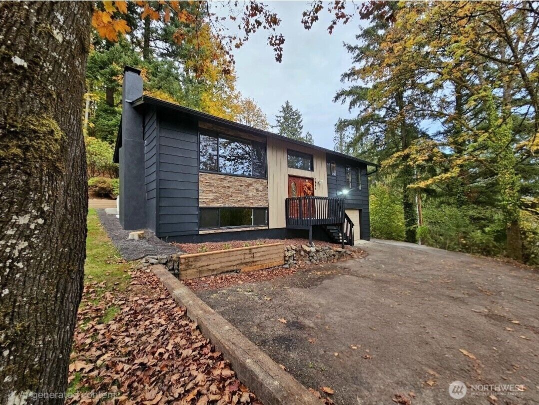 Property Photo: 2666 Maplewood Drive WA 98632