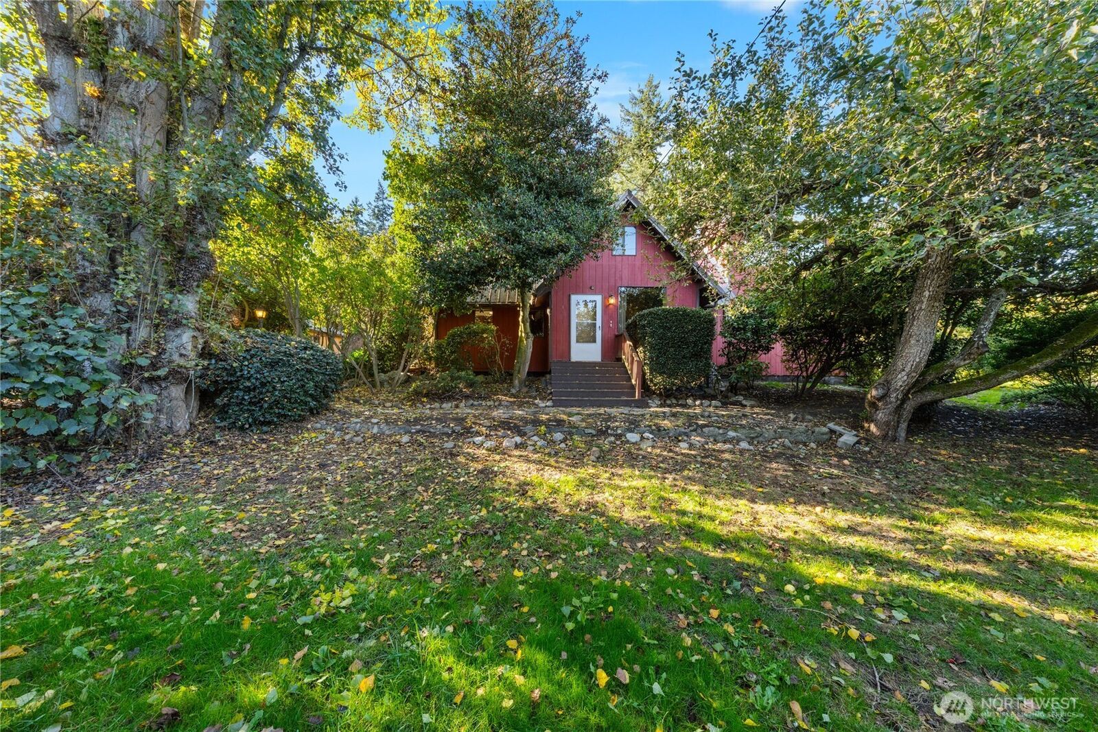 Property Photo:  27193  State Route 20  WA 98277
