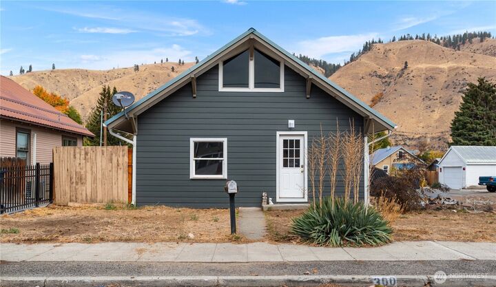 300  River Street  Cashmere WA 98815 photo