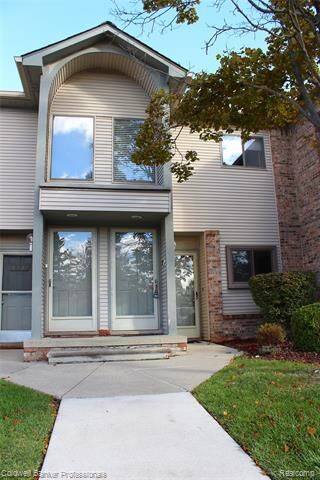 Property Photo:  42540 Lilley Pointe Drive  MI 48187
