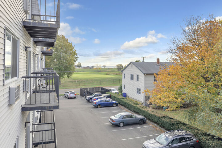 Property Photo:  155 Short Beach Road 209  CT 06615 