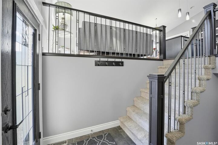 Property Photo: 1118 Rempel Place SK S7T 0M2