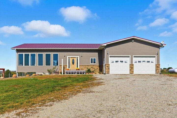 Property Photo: 1705 Whitney Street IA 50022