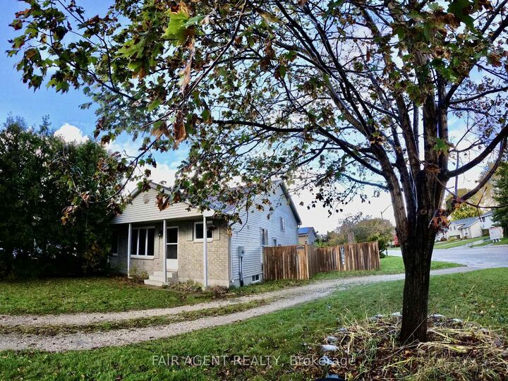 Property Photo: 655 Hunter Street ON N2Z 1S2