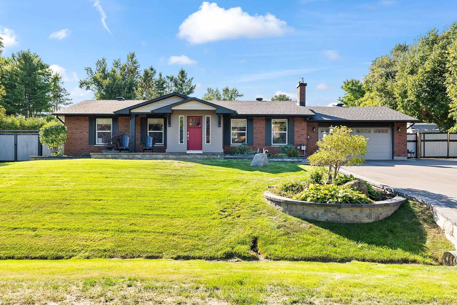 Property Photo:  6577 Michelangelo Court  ON K0A 2T0
