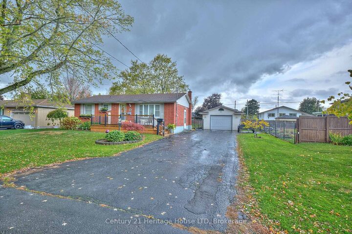 845 Parkdale Avenue  Fort Erie ON L2A 5B8 photo