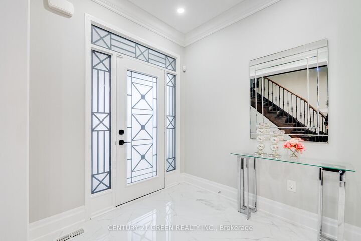 Photo de la propriété:  1436 Connaught Terrace  ON L9E 0B2