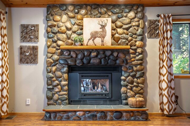 Property Photo:  6632 Pine Street  CA 96142