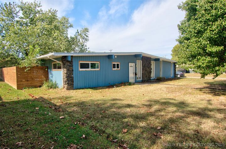 Property Photo: 213 N David Lane OK 74403