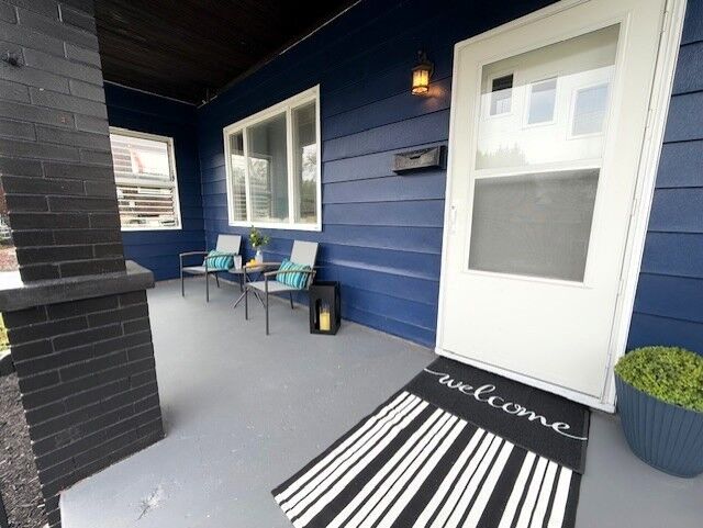 Property Photo: 1231 Denisonview St PA 15205