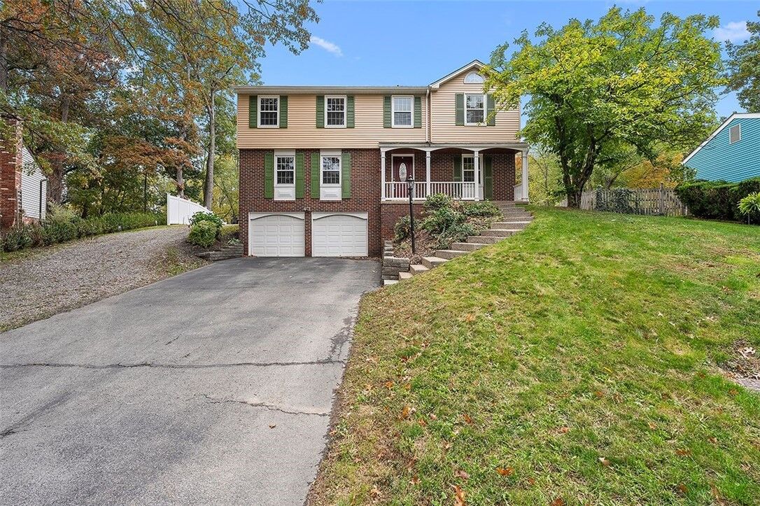 Property Photo:  147 Fox Run Rd  PA 16066