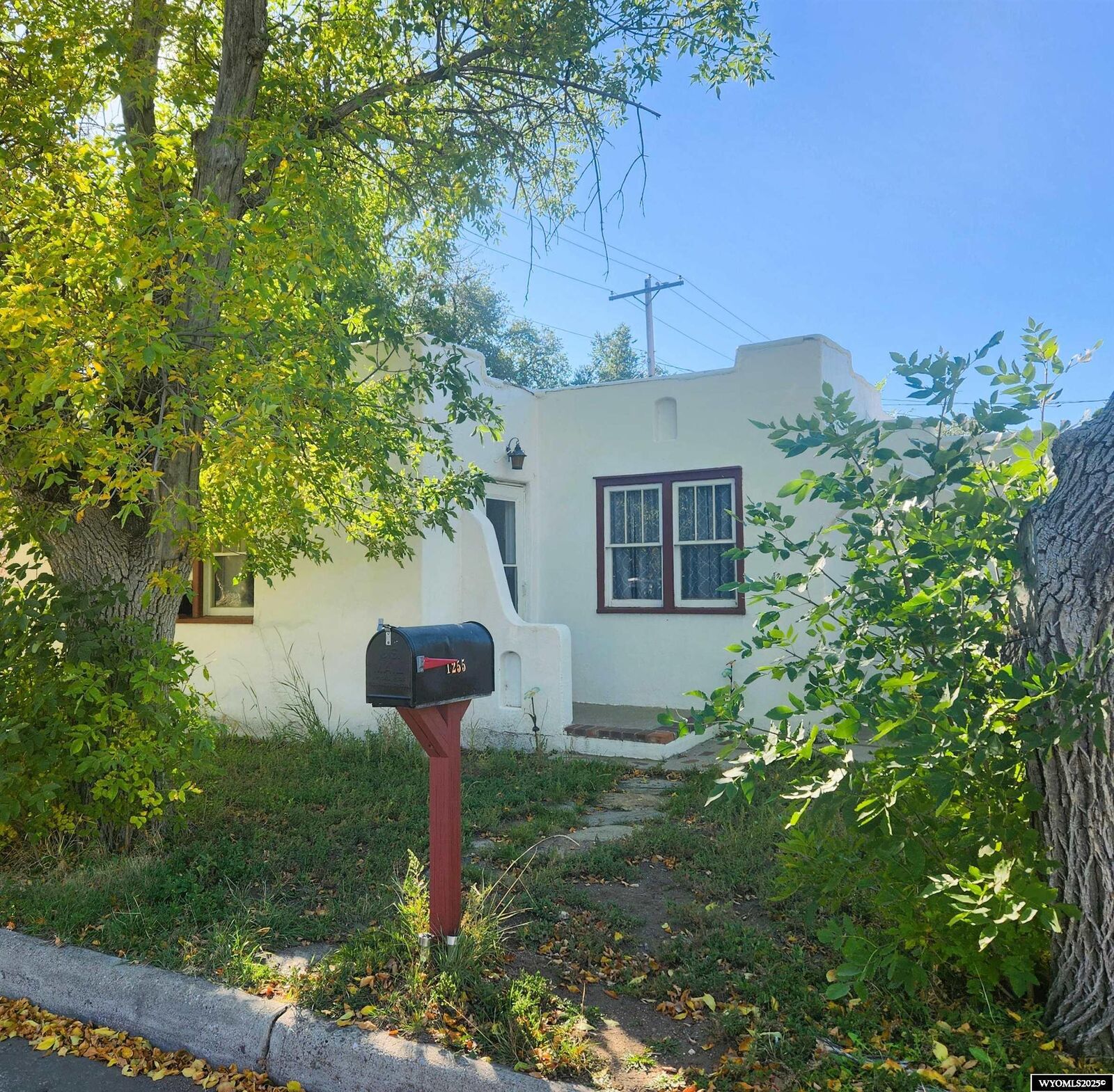 Property Photo:  1255 Water St  WY 82201