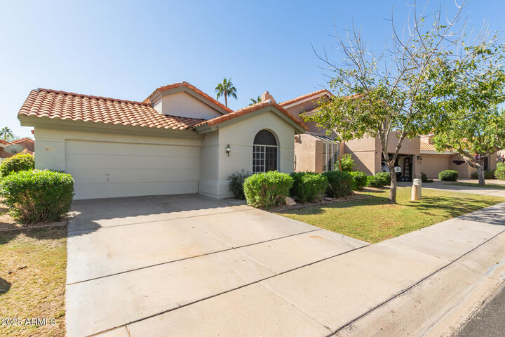 Property Photo:  3221 E Briarwood Terrace  AZ 85048