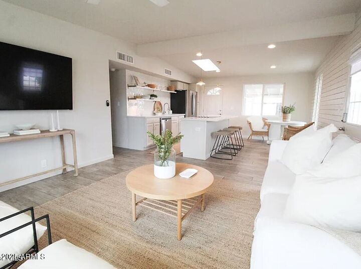 7802 E Kimsey Lane  Scottsdale AZ 85257 photo