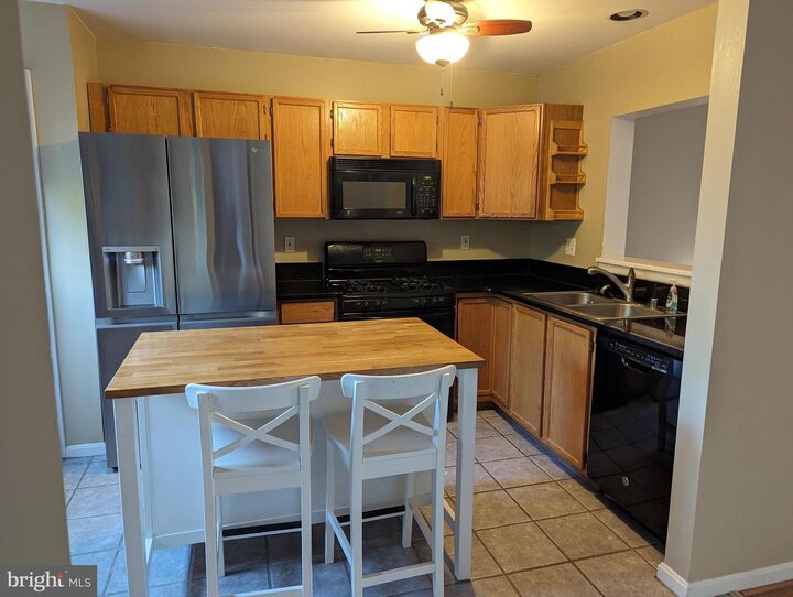 Property Photo:  2109 Taylor Court  MD 21009