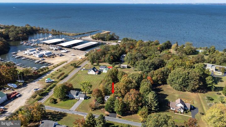 Property Photo:  8620 Park Drive  MD 21620