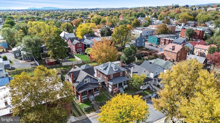 Property Photo:  17 E Leicester Street  VA 22601