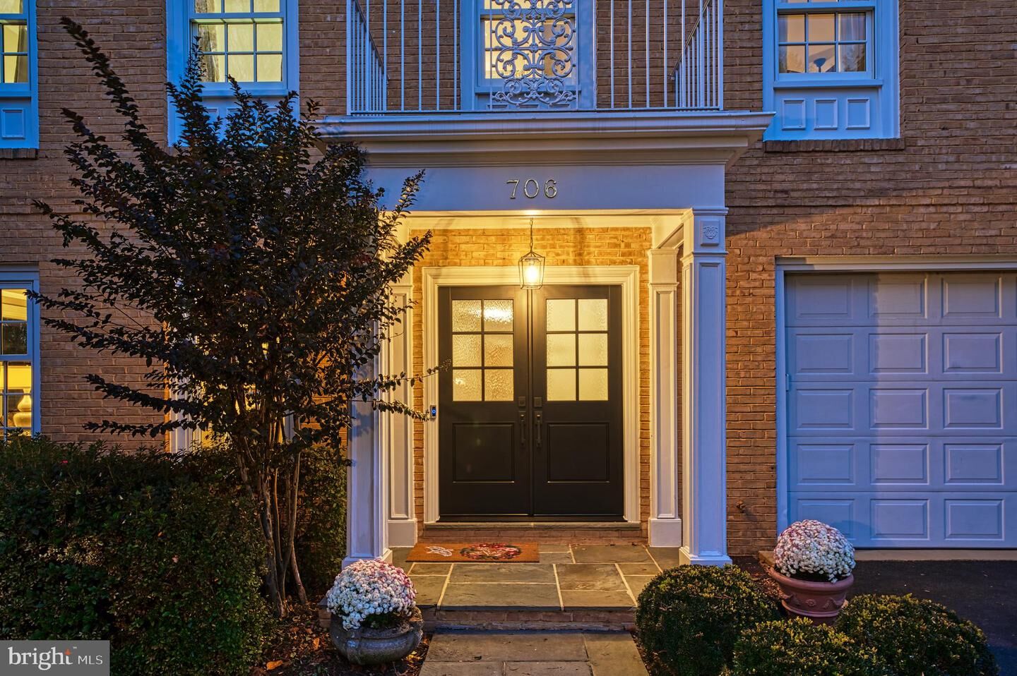 Property Photo:  706 Blueberry Hill Road  VA 22101 