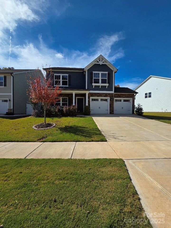 5041 Mooreland Oaks Way  Mount Holly NC 28120 photo
