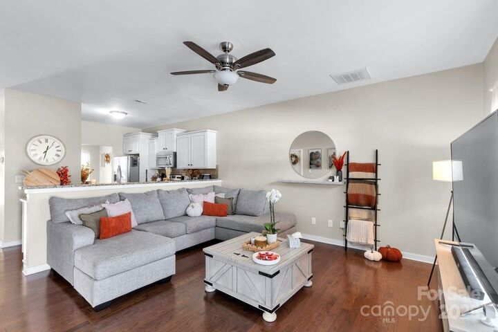 Property Photo:  431 Battery Circle  SC 29710