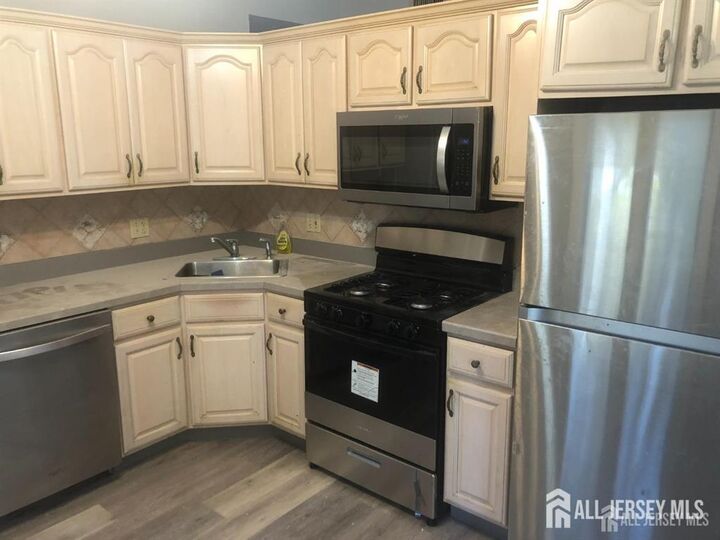 Property Photo:  27 Mill Road  NJ 08817