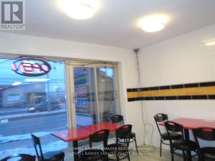 Property Photo:  908-912 St. Laurent Boulevard North  ON K1K 3B3