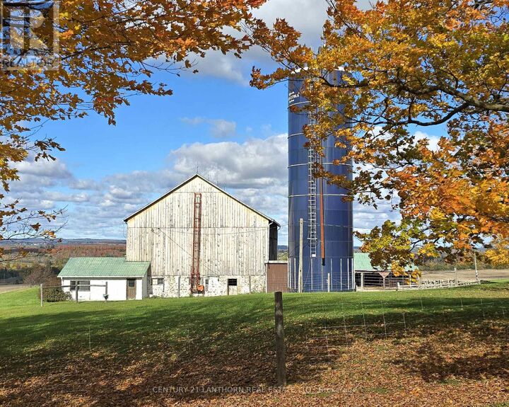 Photo de la propriété:  488297 30th Side Road  ON L0N 1R0
