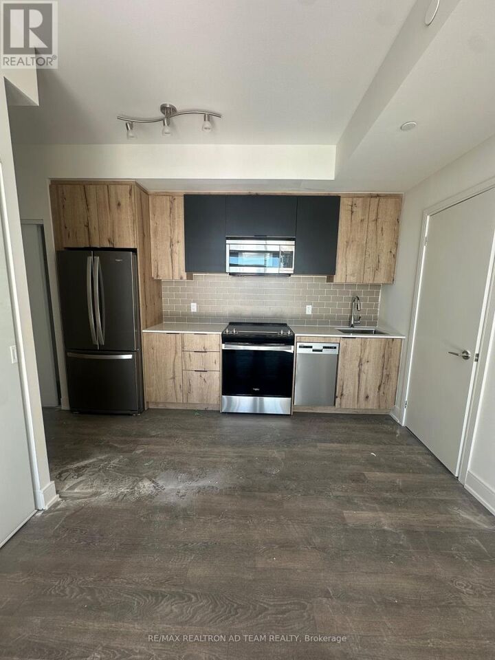 Property Photo:  1350 Ellesmere Road 1610  ON M1P 0G6 