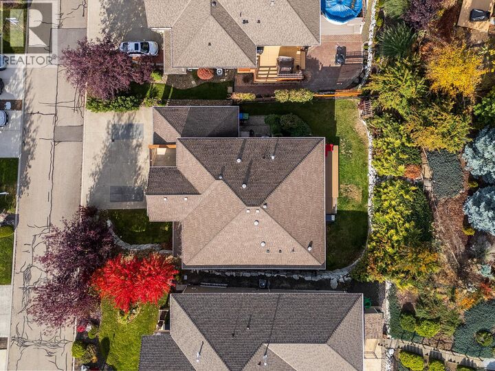 Property Photo:  3431 Camelback Drive  BC V1Z 8A8
