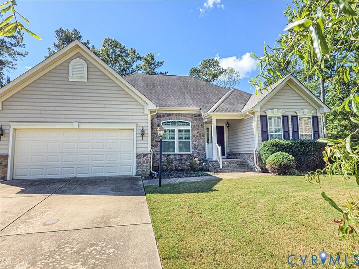 Property Photo: 9331 Ashwood Court VA 23168