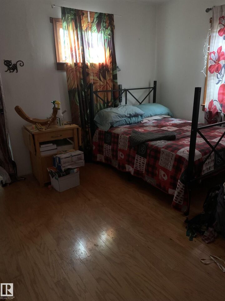 Property Photo:  5023 50 Street  AB T0A 3L0